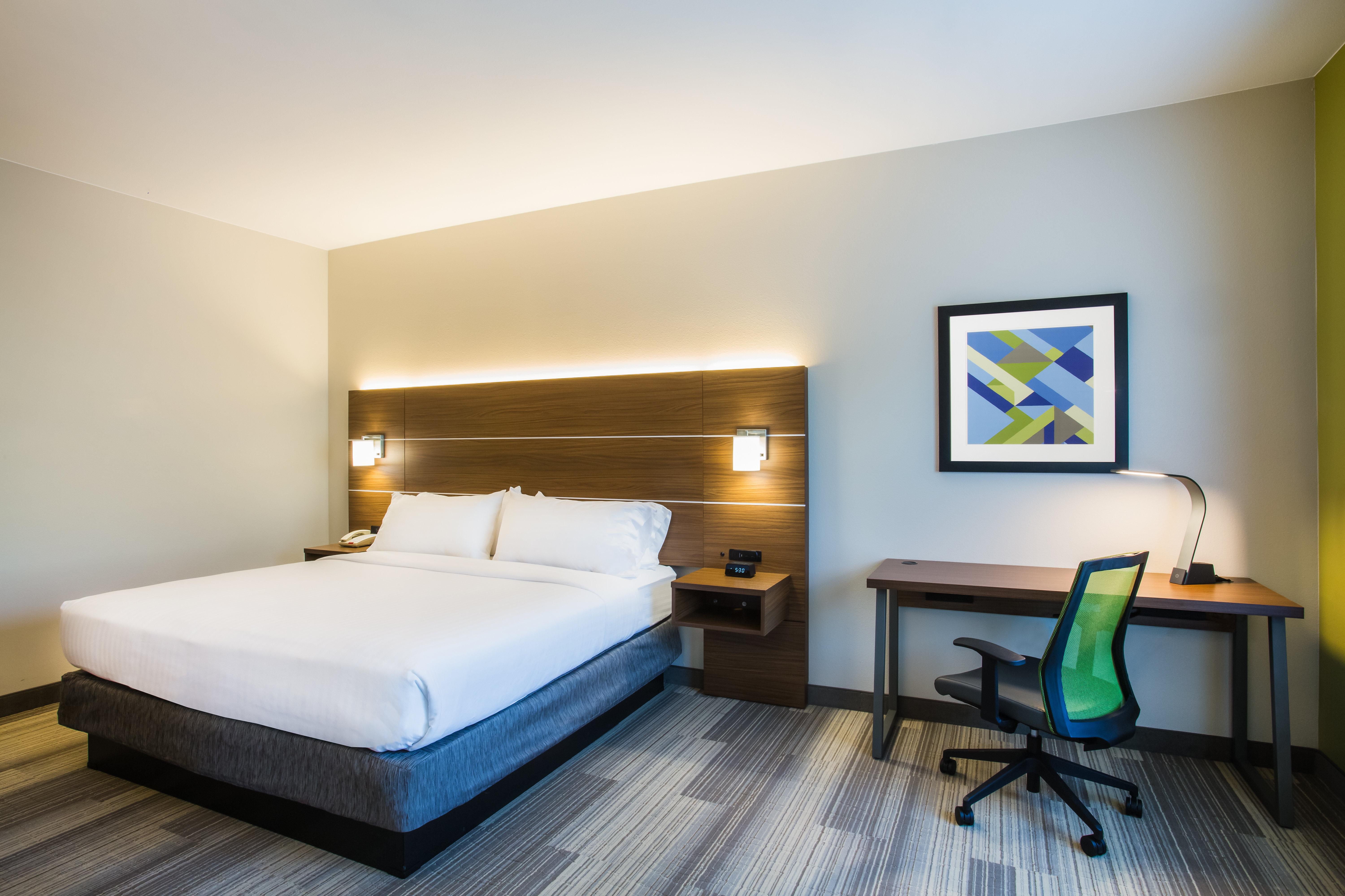 Holiday Inn Express Hotel & Suites Cedar City By Ihg Exterior photo