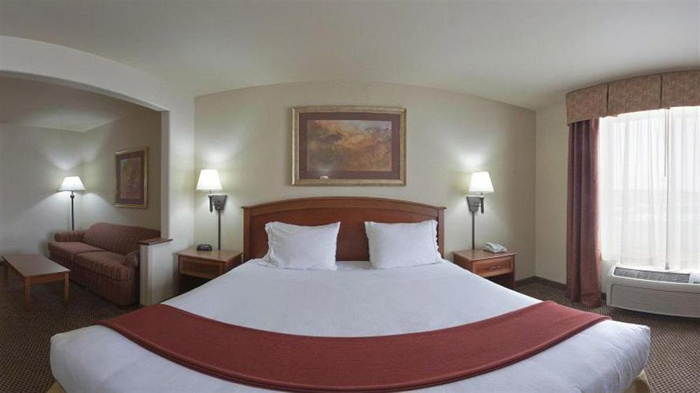 Holiday Inn Express Hotel & Suites Cedar City By Ihg Exterior photo