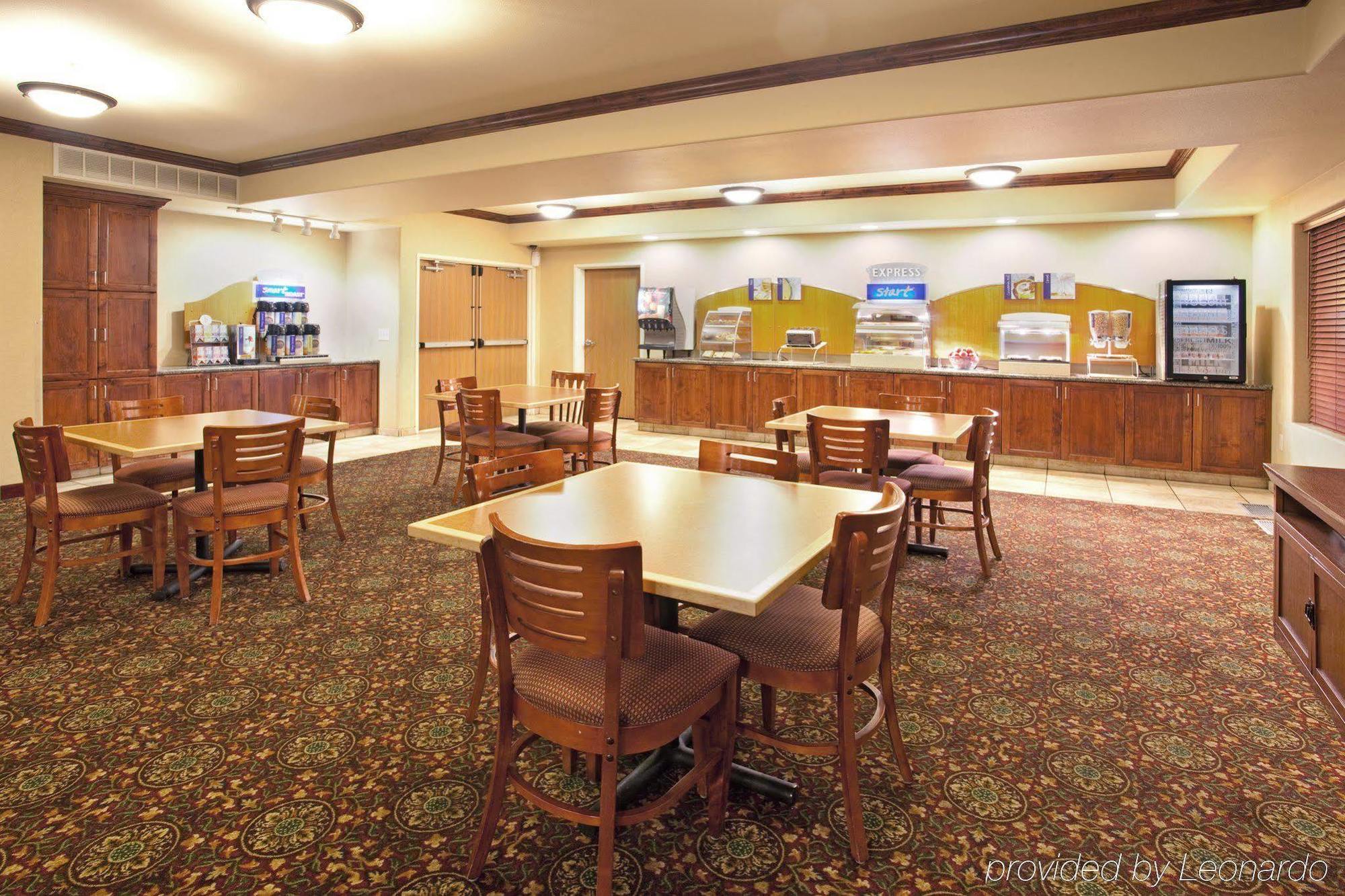 Holiday Inn Express Hotel & Suites Cedar City By Ihg Exterior photo